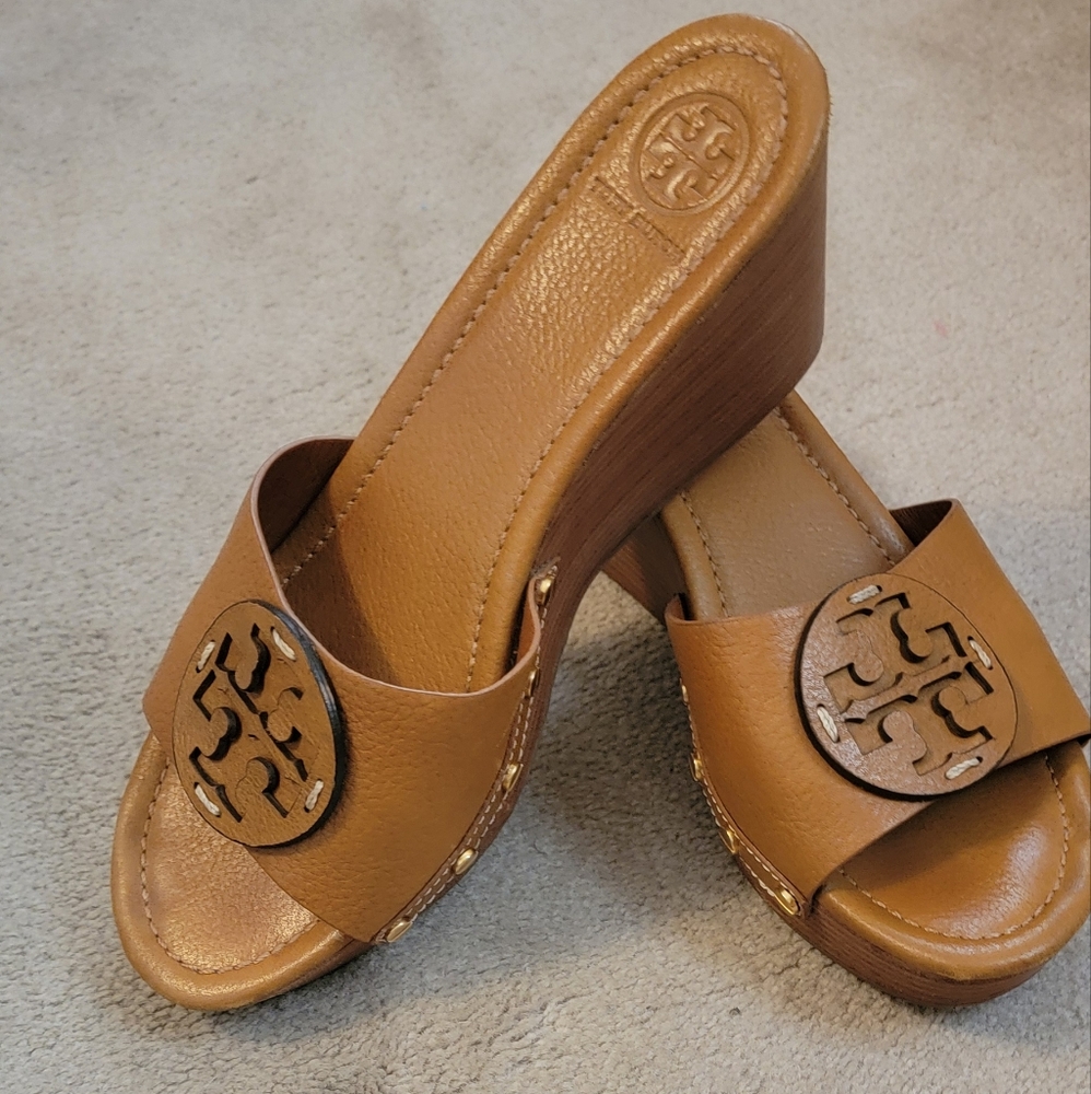 ⚓️Tory Burch wedge heels leather women